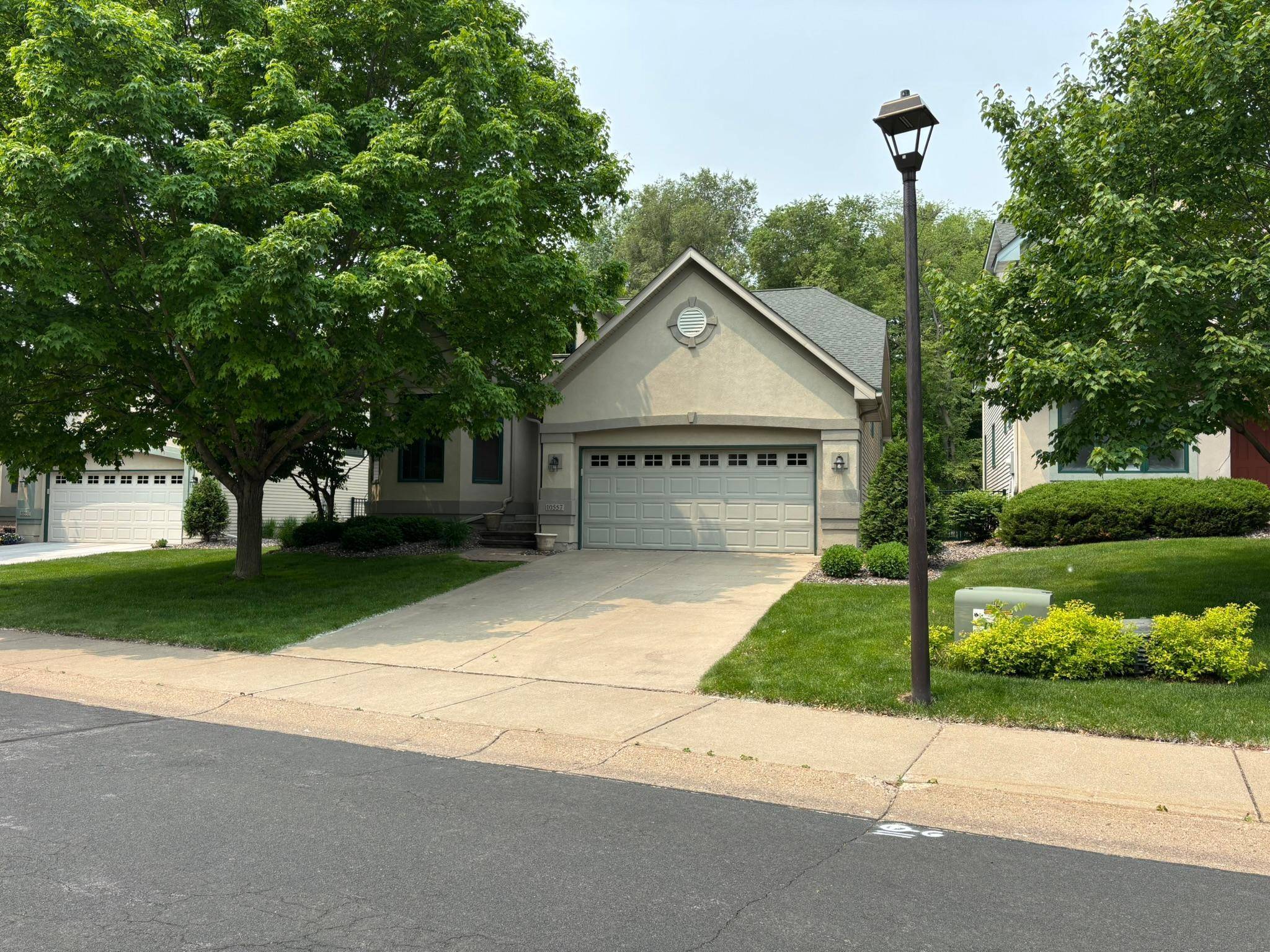 Eden Prairie, MN 55347,10557 Spyglass DR