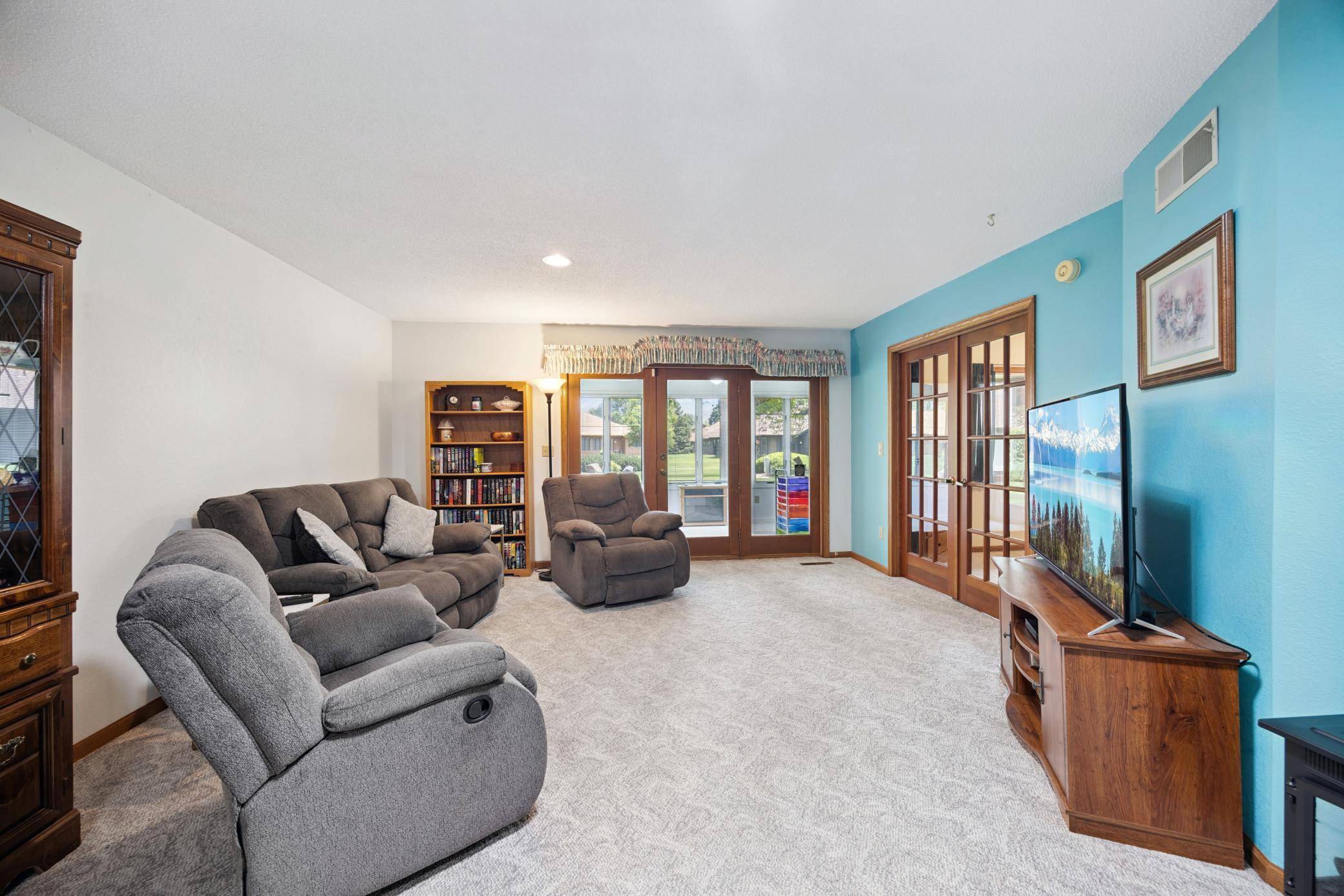Saint Cloud, MN 56303,2633 15th ST N
