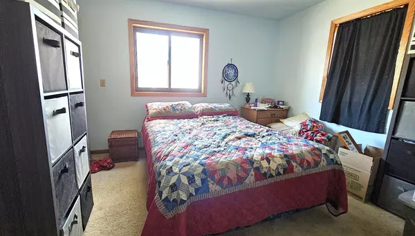 Foley, MN 56329,320 Oak DR