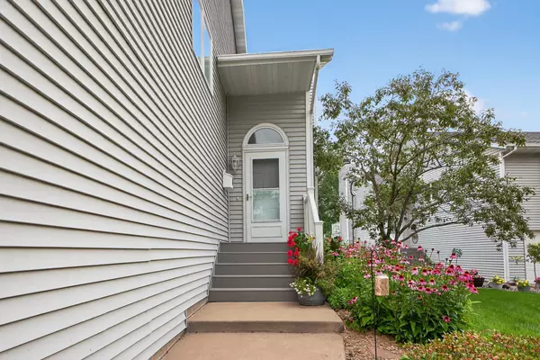 Wabasha, MN 55981,609 Main ST E