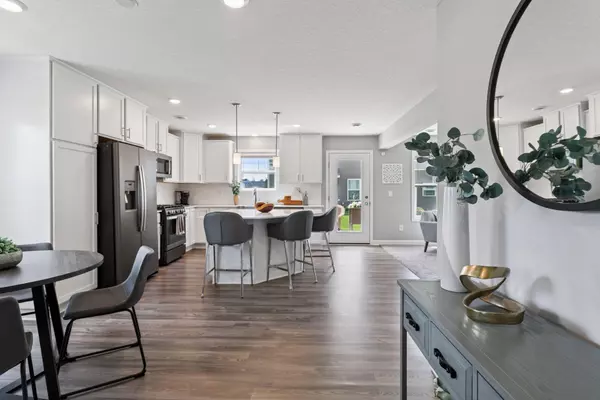 Victoria, MN 55386,9462 Bridle WAY