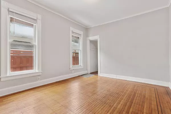 Minneapolis, MN 55408,3208 Pleasant AVE