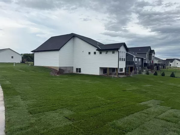 Otsego, MN 55330,7695 Ochoa AVE NE