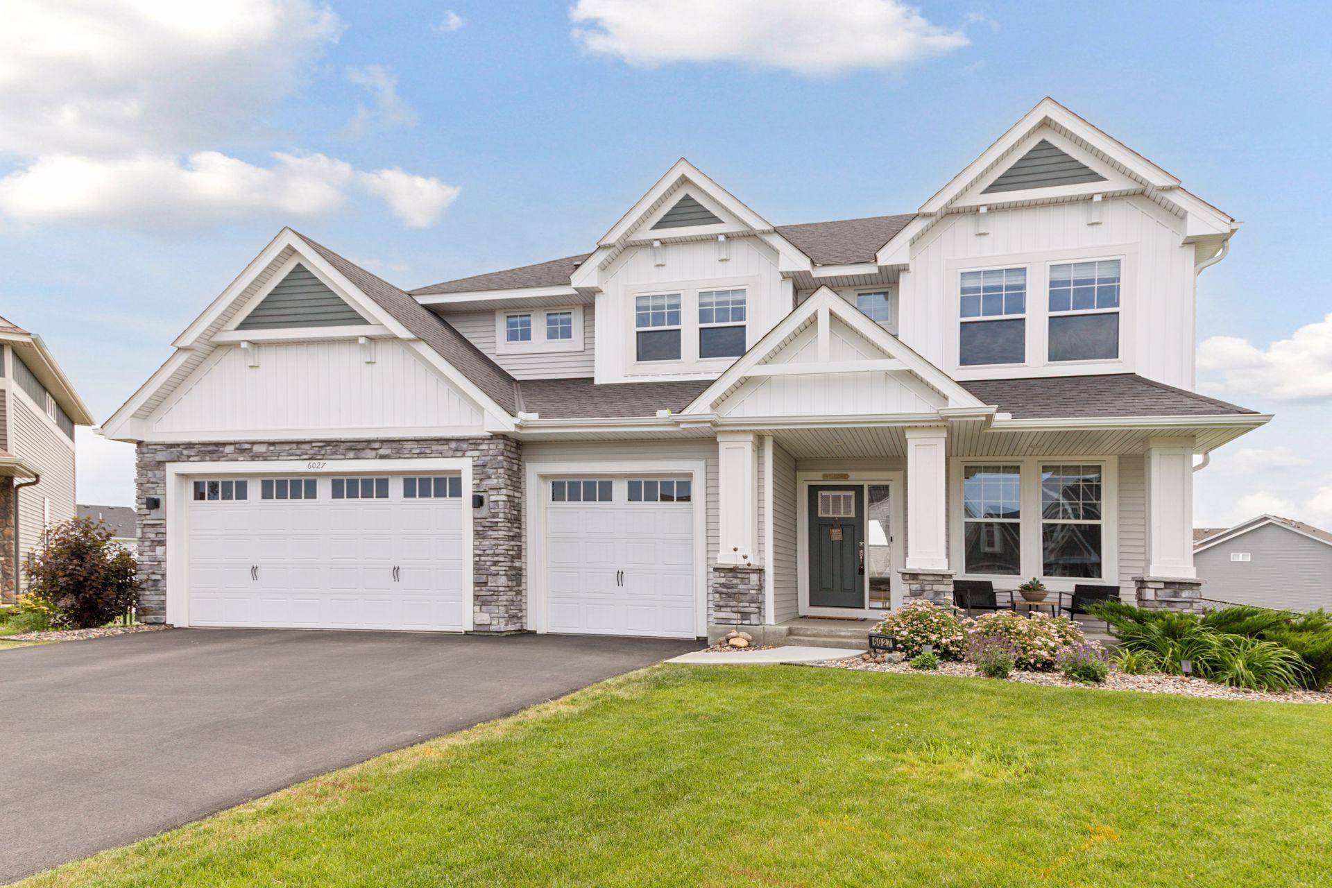 6027 Inman Alcove S, Cottage Grove, MN 55016