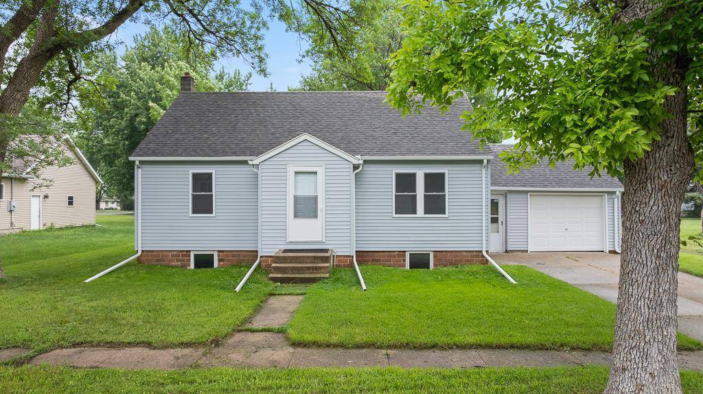 Milroy, MN 56263,203 Cherry ST