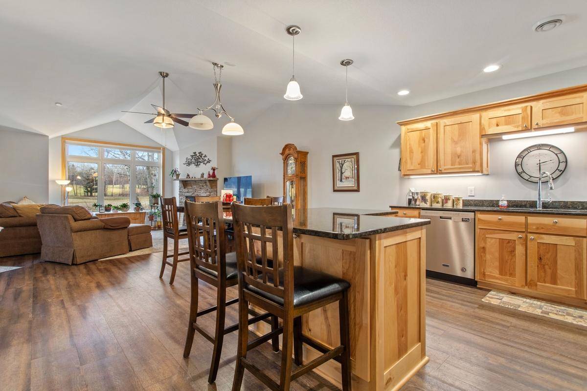 Hinckley, MN 55037,930 Cart Way LN