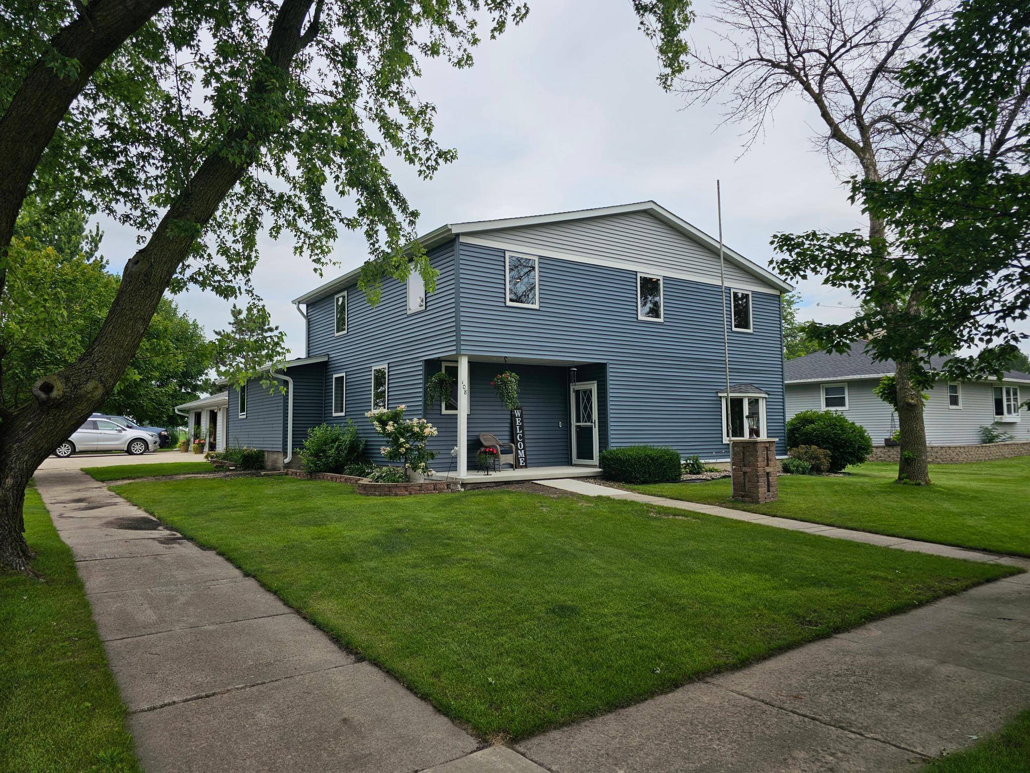 108 NW Lewison ST, Adams, MN 55909