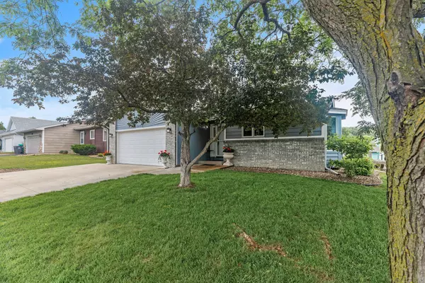 Savage, MN 55378,13475 Glenhurst AVE S