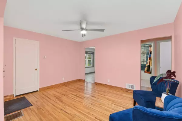 Minneapolis, MN 55418,2630 Jefferson ST NE