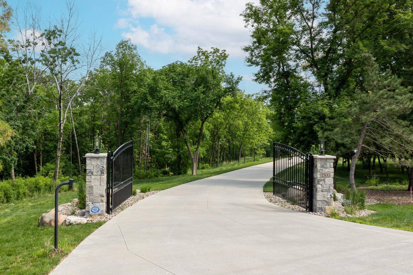 Rochester Twp, MN 55902,1500 Weatherhill Ridge CT SW