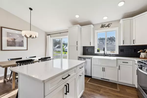 Zimmerman, MN 55398,25921 24th ST W