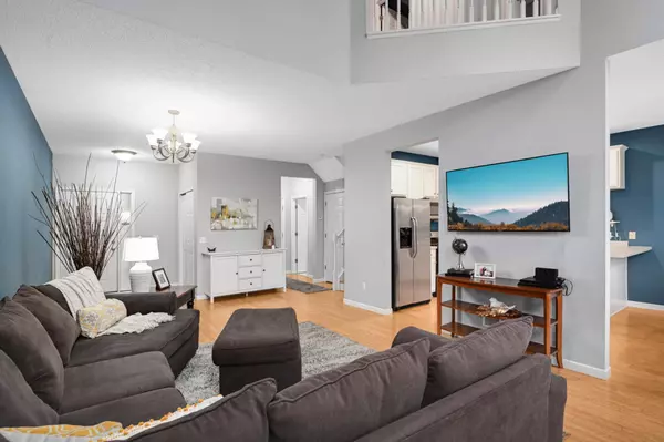 Apple Valley, MN 55124,6715 158th ST W