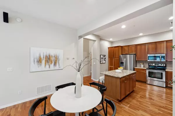 Saint Louis Park, MN 55416,5900 Oxford ST #8