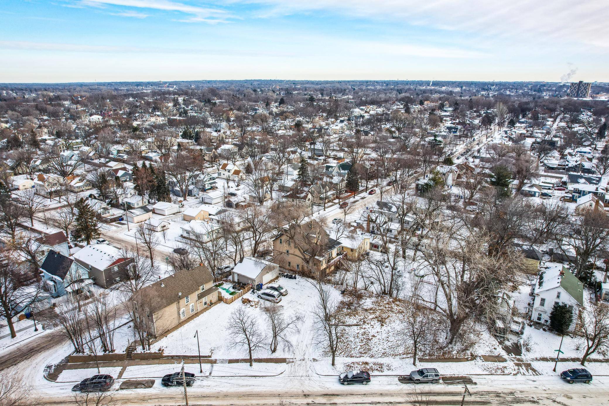Saint Paul, MN 55106,212 Maple ST