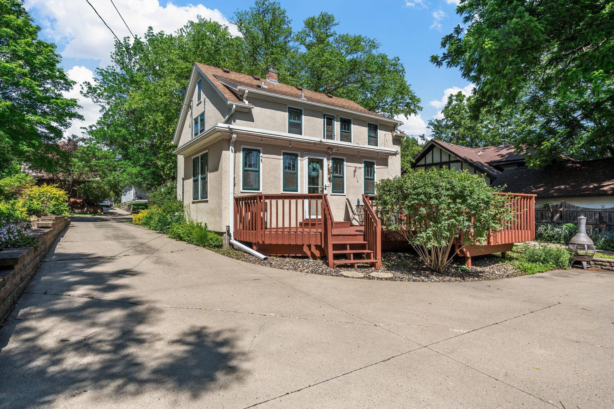 Owatonna, MN 55060,123 Franklin AVE