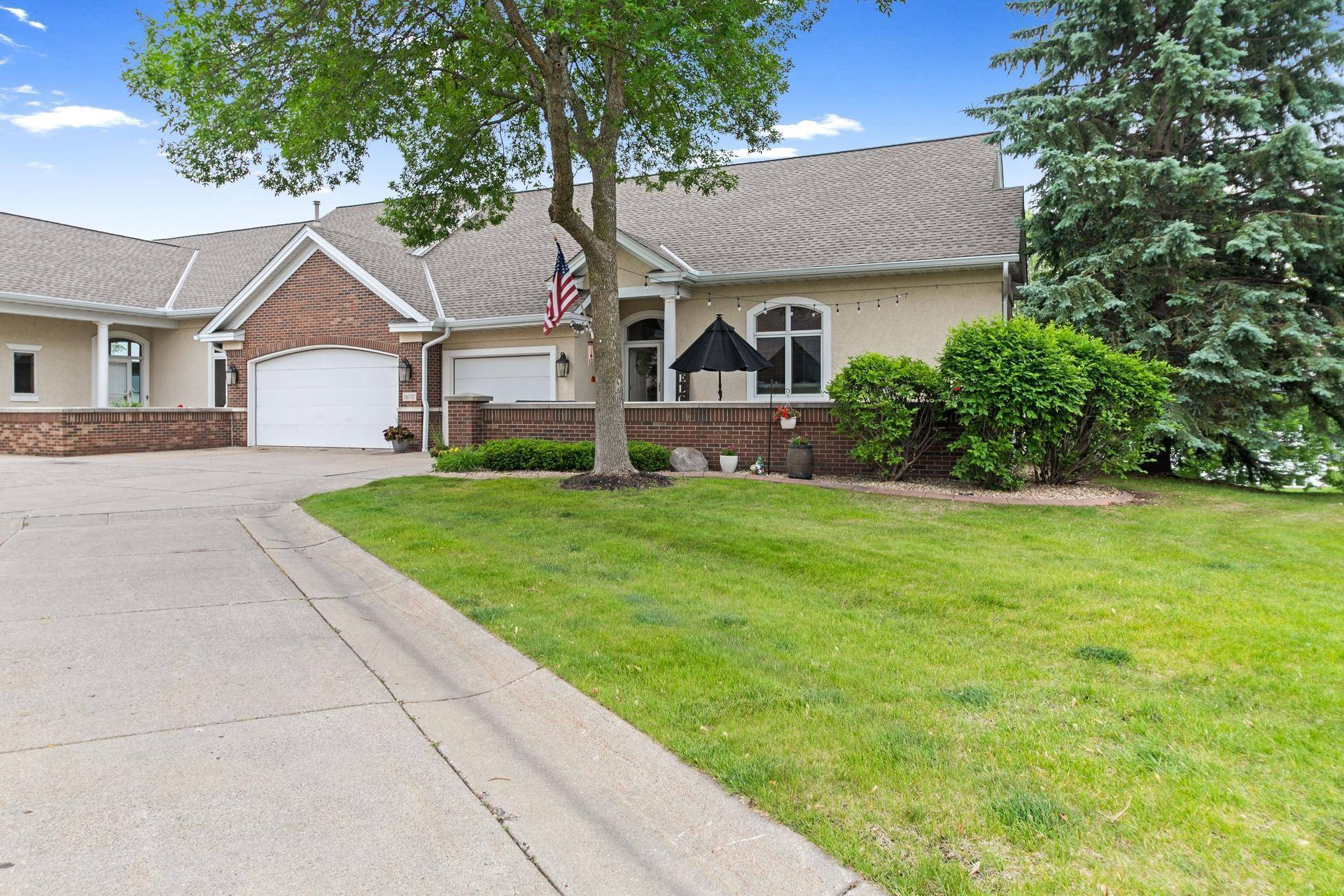 Plymouth, MN 55446,16717 49th PL N