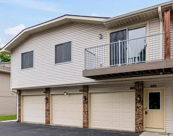 Vadnais Heights, MN 55127,695 Parkside DR #695H
