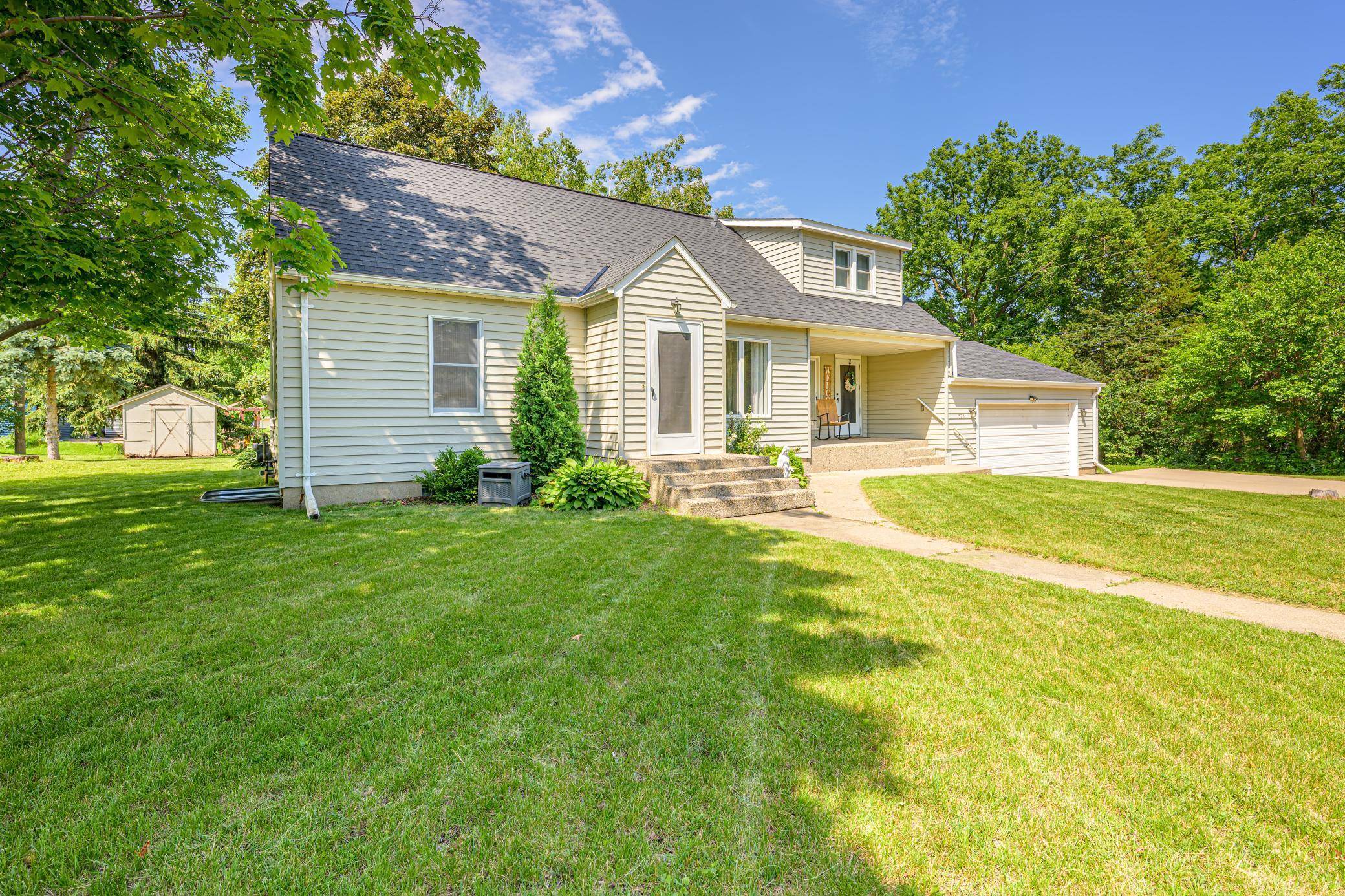 575 Borg RD SE, Cokato, MN 55321
