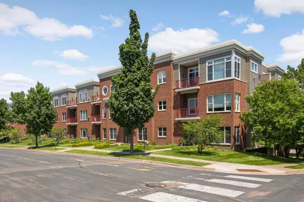 South Saint Paul, MN 55075,100 4th AVE N #112