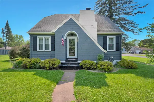 1602 E 5th ST, Superior, WI 54880