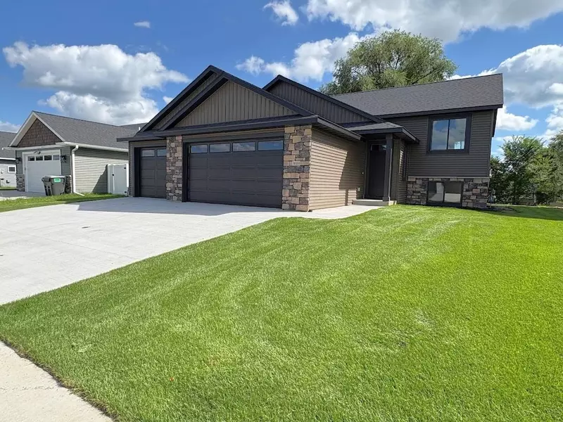 3669 Meadow Sage CT SE, Rochester, MN 55904