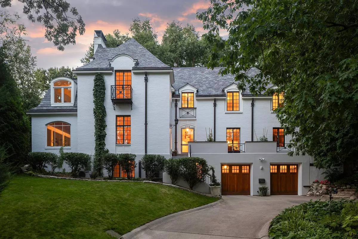 Minneapolis, MN 55416,3316 W 34 1/2 ST