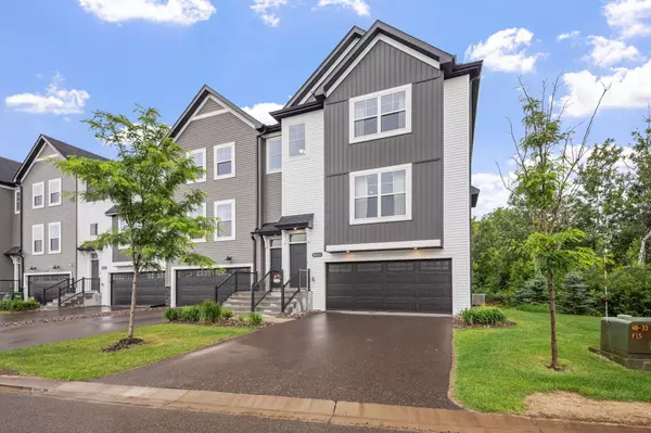 Blaine, MN 55449,8612 Kenyon CT NE #A