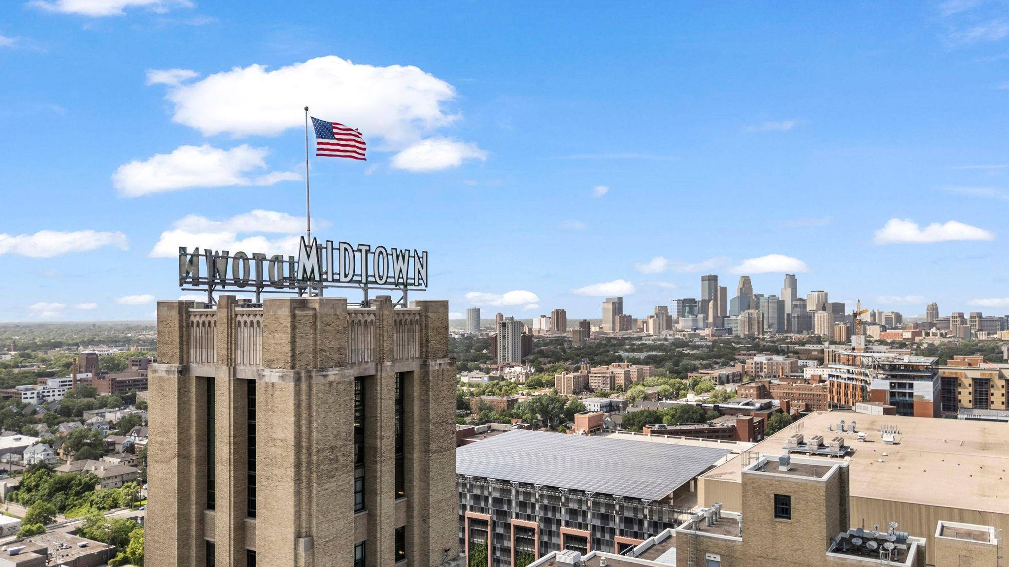 Minneapolis, MN 55407,2929 Chicago AVE #1208