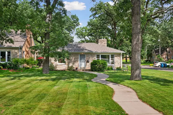 Richfield, MN 55423,7045 James AVE S