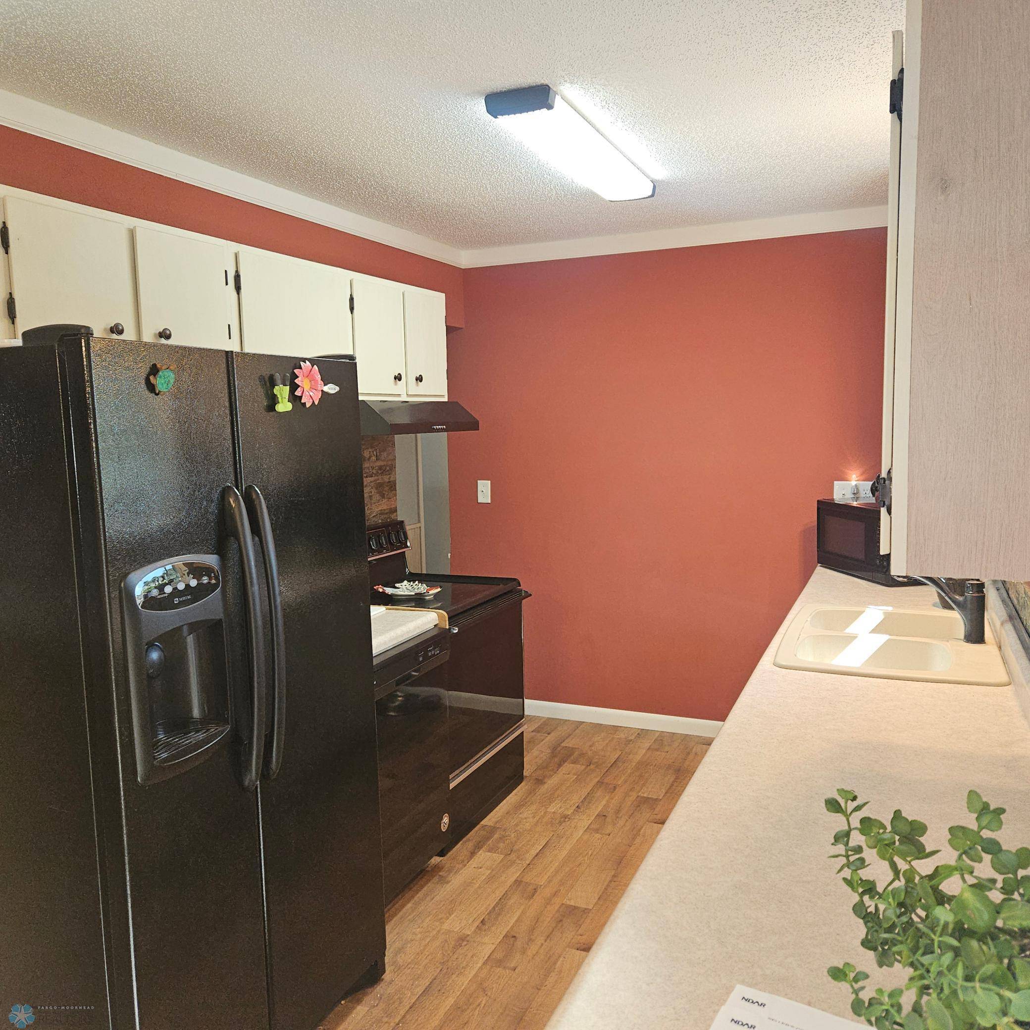 Mapleton, ND 58059,327 6th AVE