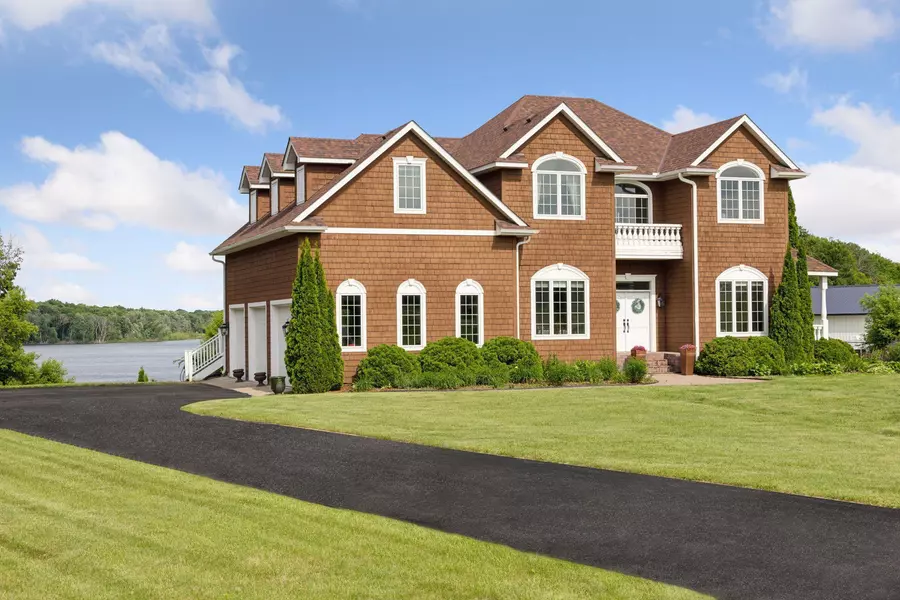 11540 Eckert AVE SE, Franklin Twp, MN 55328