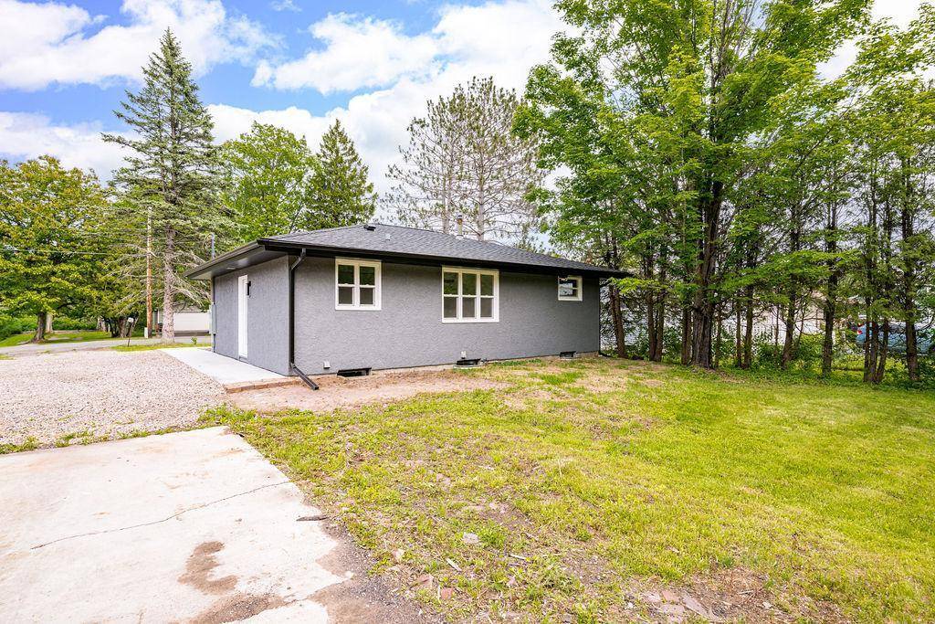 Duluth, MN 55811,1703 N Basswood AVE