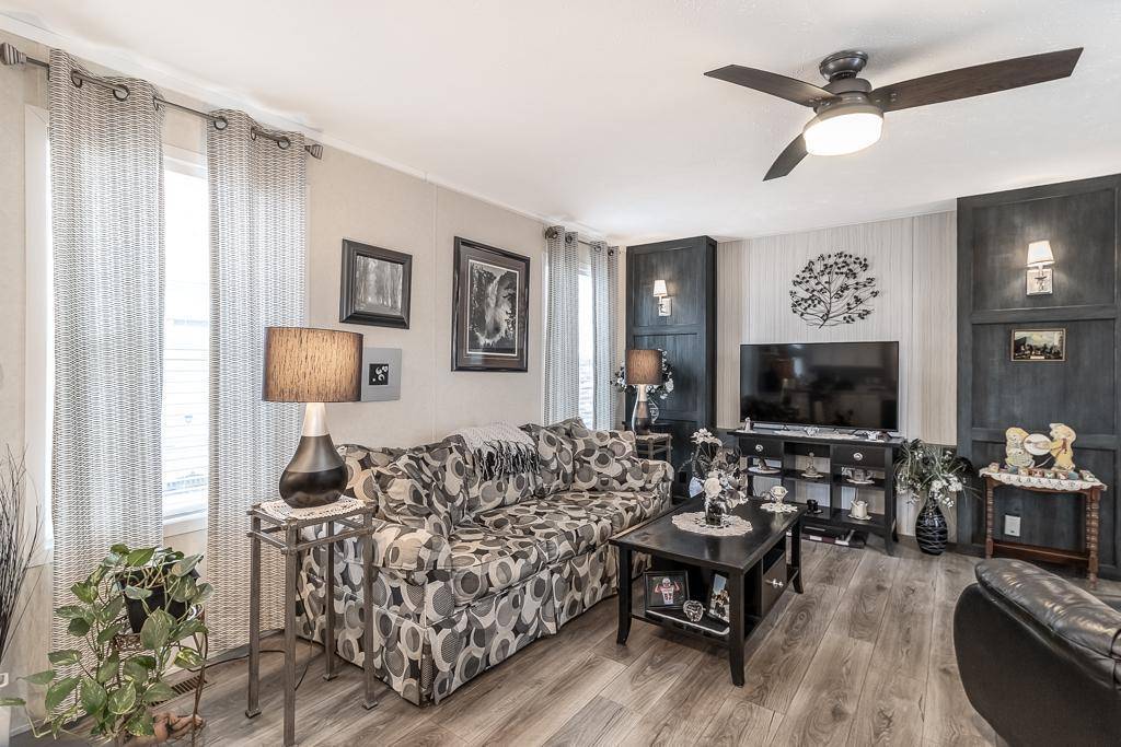 Mankato, MN 56001,616 Southhaven DR