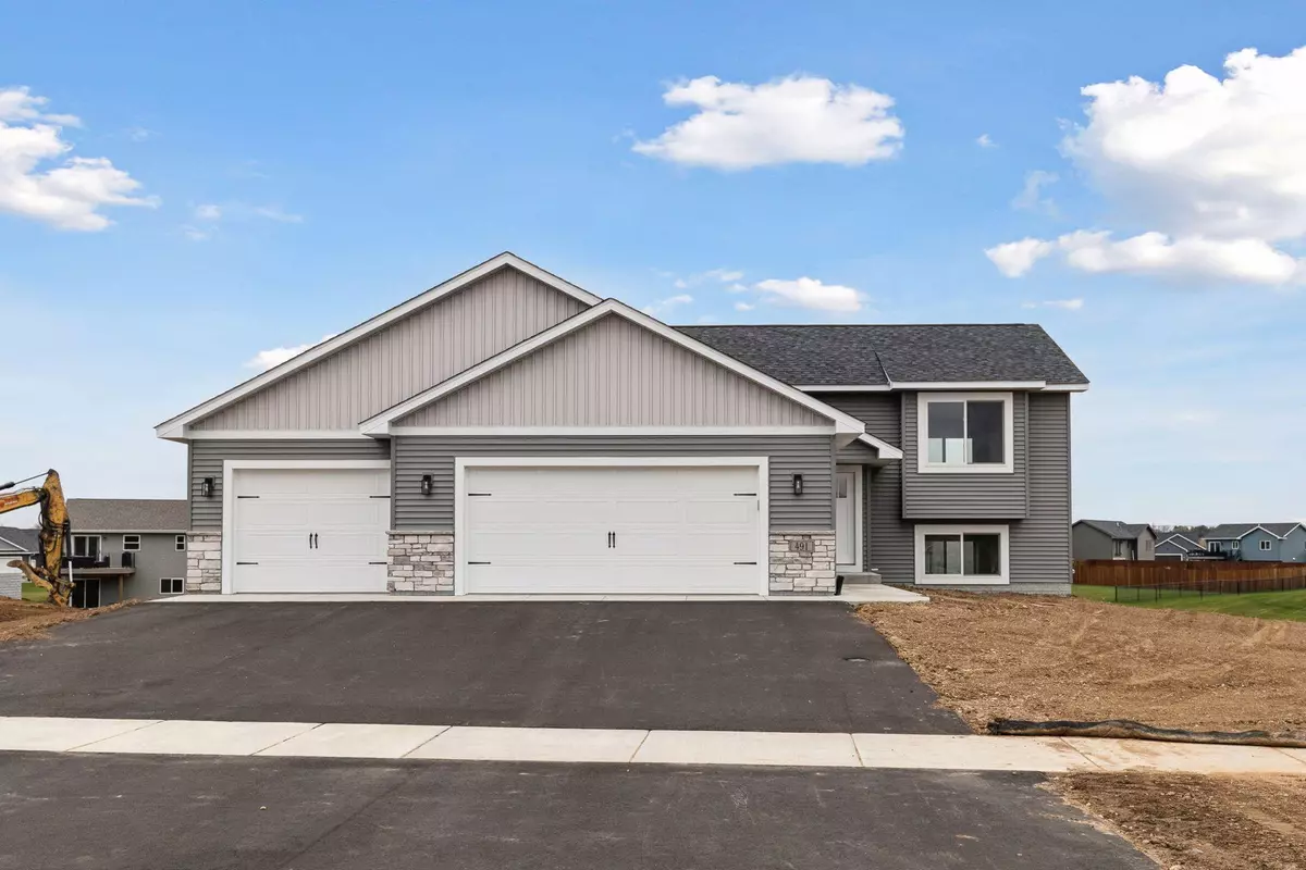 New Richmond, WI 54017,491 Coyote WAY