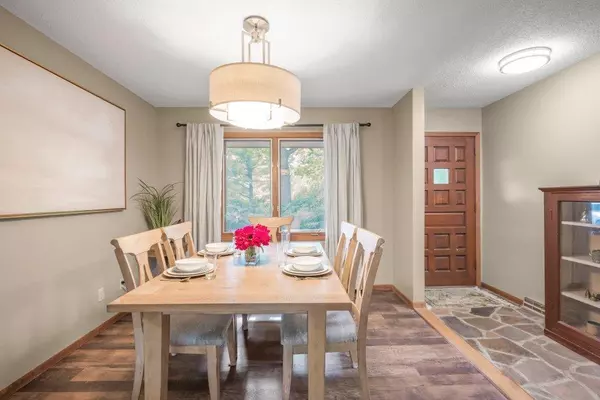 Minnetonka, MN 55305,4111 Auburn DR