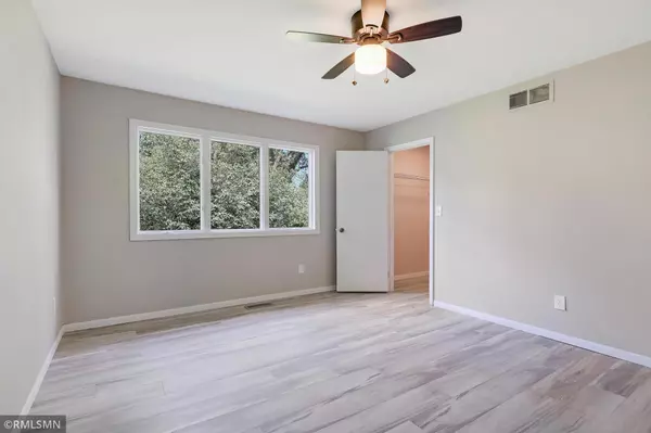 Prior Lake, MN 55372,3794 170th ST SW
