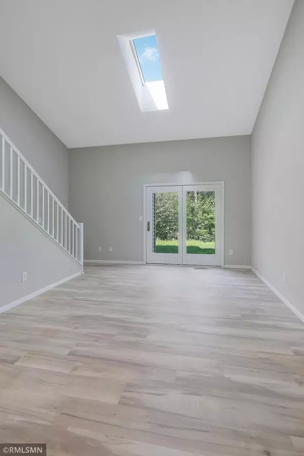Prior Lake, MN 55372,3794 170th ST SW