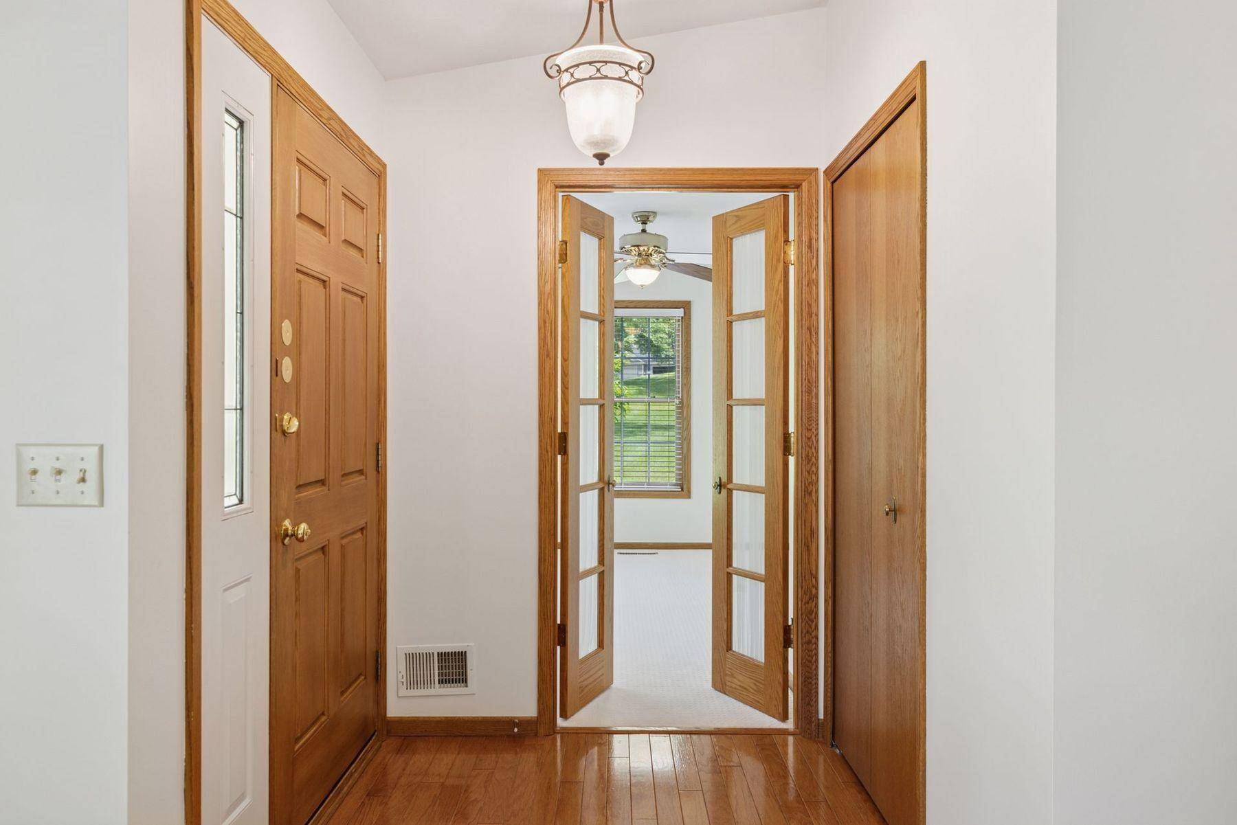 Woodbury, MN 55125,1731 Donegal DR