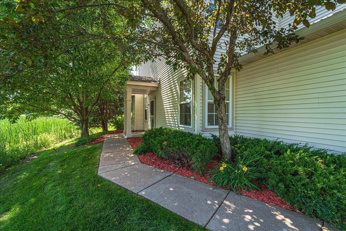 Maple Grove, MN 55311,16901 90th CT N