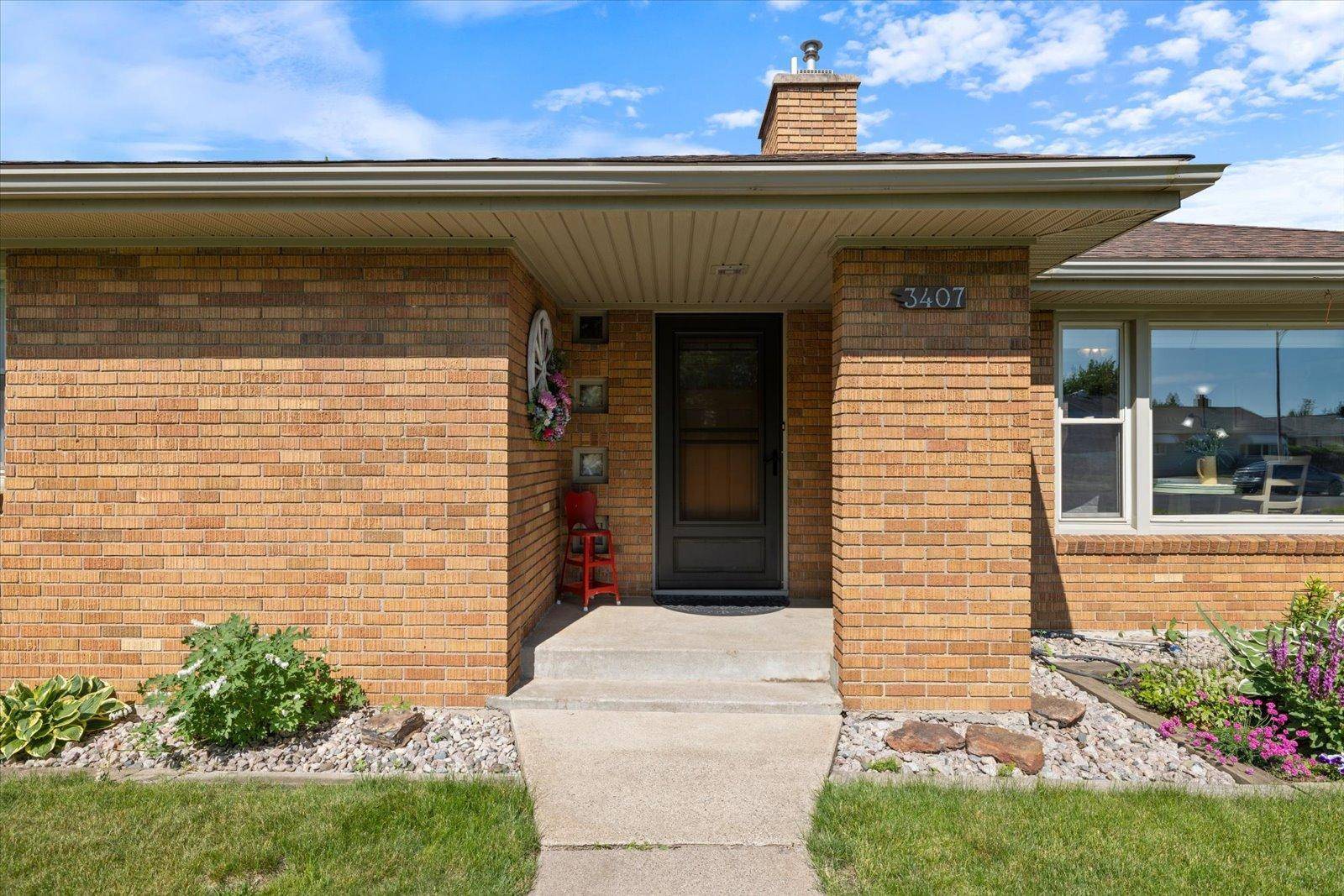 Hibbing, MN 55746,3407 2nd AVE E