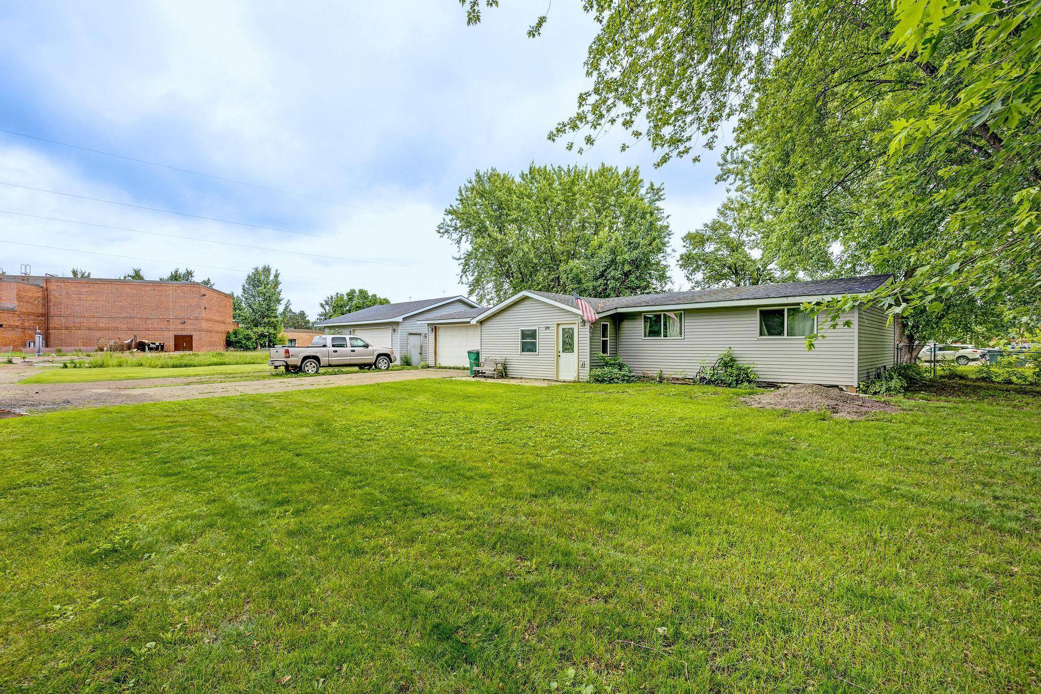 Rush City, MN 55069,120 S Irving AVE