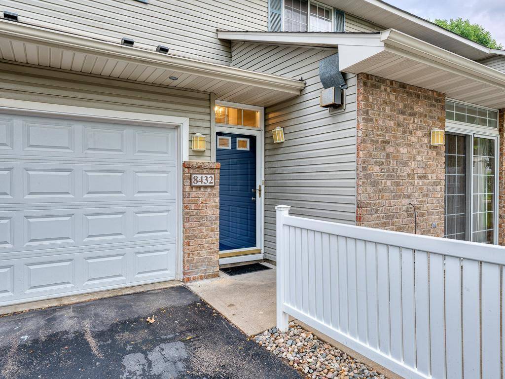 8432 Cortland RD, Eden Prairie, MN 55344