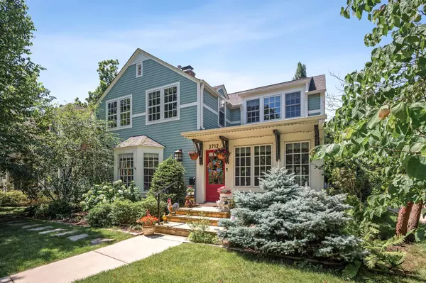 Minneapolis, MN 55406,3712 Edmund BLVD