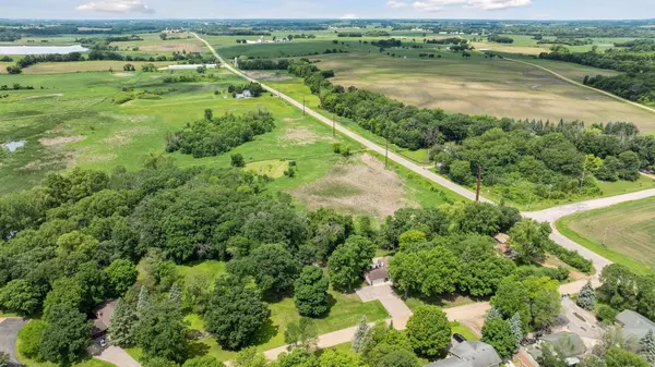 Chaska, MN 55318,5120 Kreekwood RD