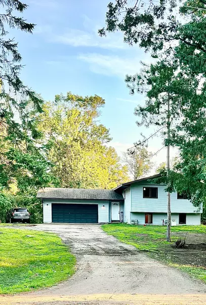 2894 Long Lake DR NW, Stanford Twp, MN 55040