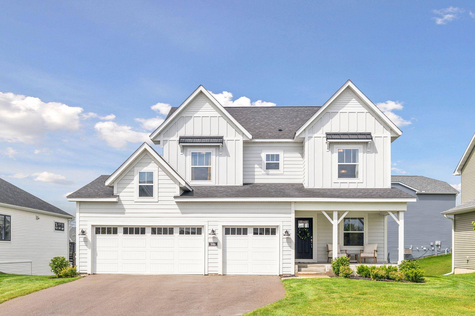 146 Maple TER, Waconia, MN 55387