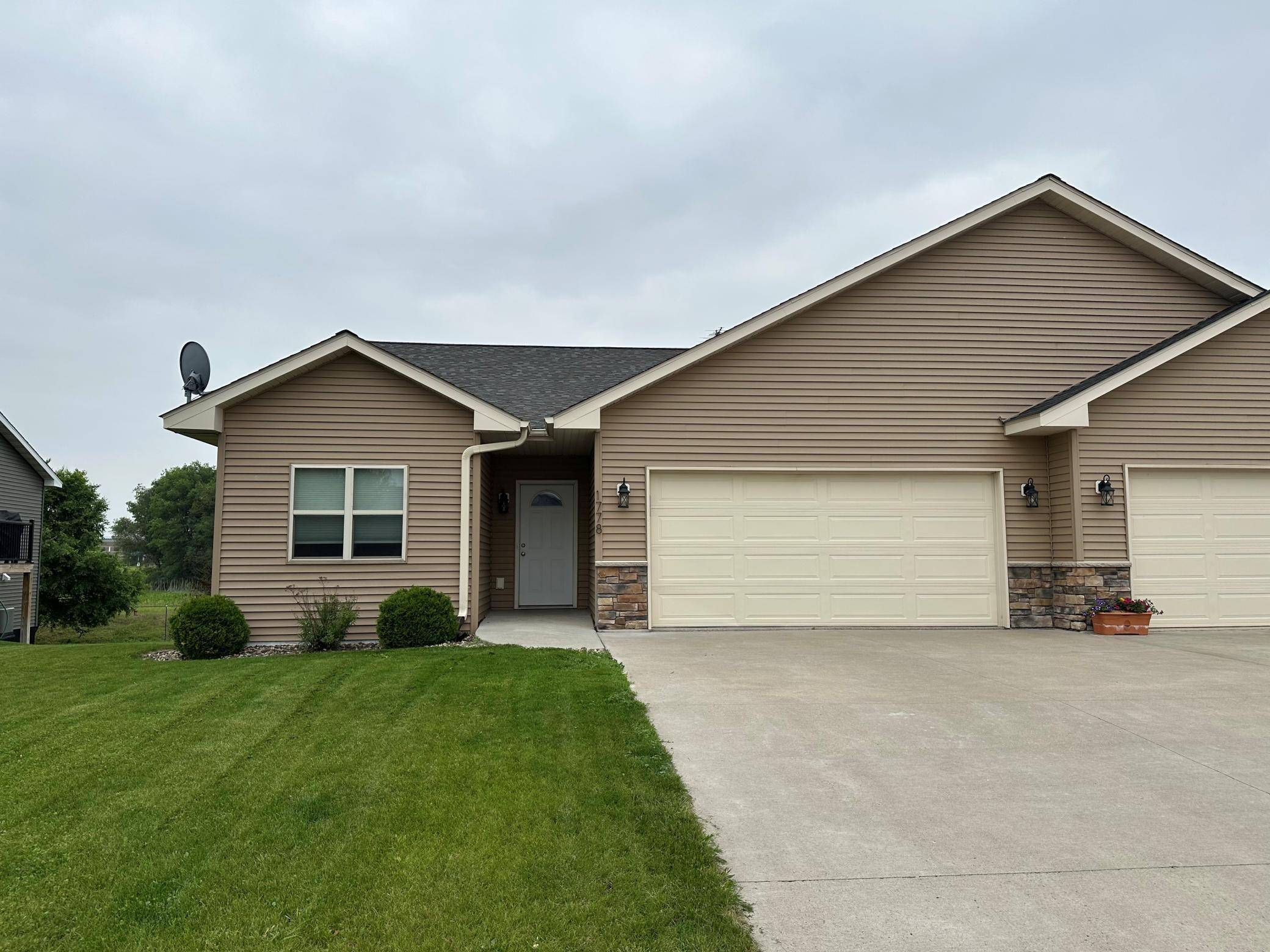 1778 Sequoia LN, New Richmond, WI 54017