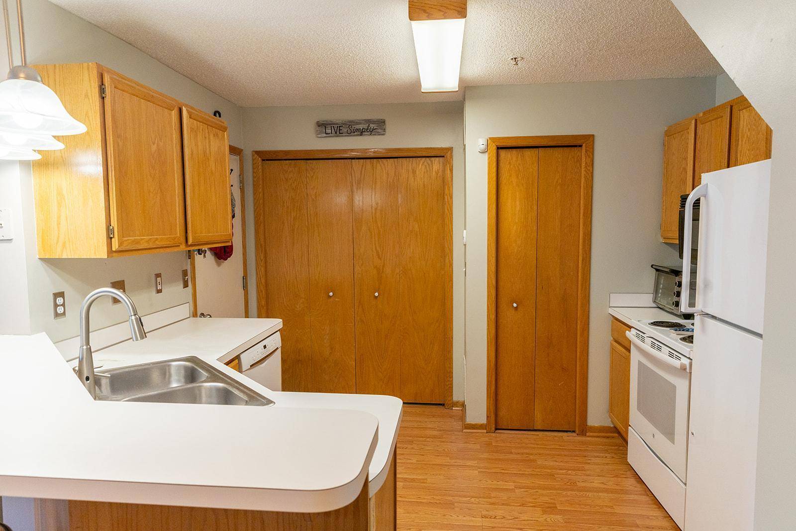 White Bear Lake, MN 55110,3665 Willow LN