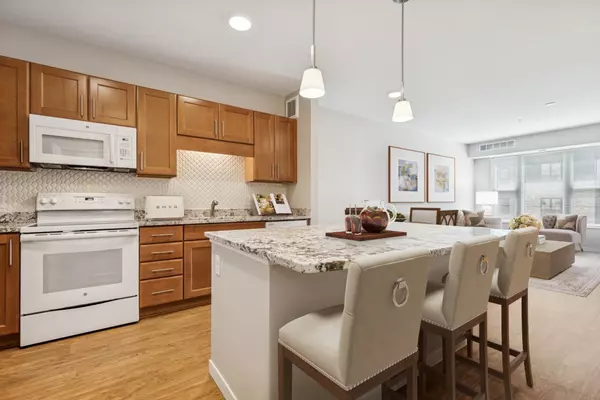 Apple Valley, MN 55124,7070 153rd ST W #211