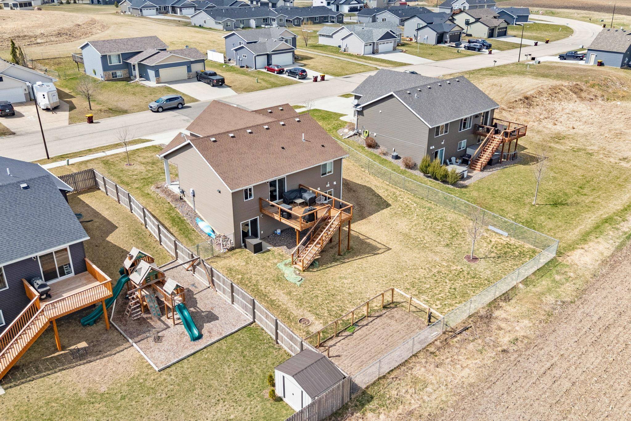 Wanamingo, MN 55983,907 7th AVE